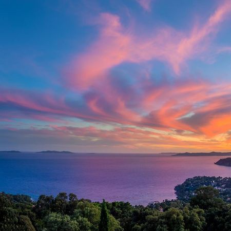 Vistazur Luxueux Appartement Avec Terrasse Et Piscine Le Le Rayol-Canadel-sur-Mer Luaran gambar