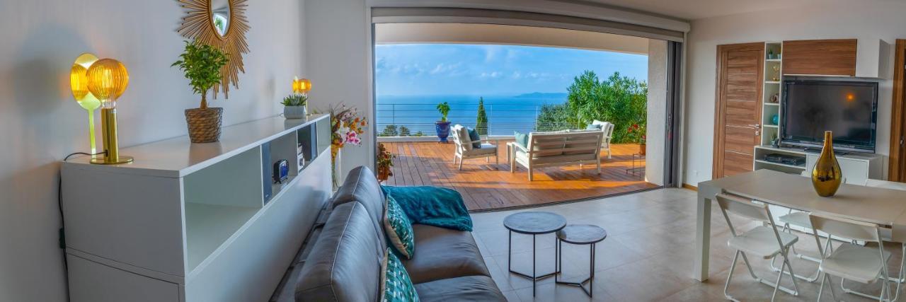 Vistazur Luxueux Appartement Avec Terrasse Et Piscine Le Le Rayol-Canadel-sur-Mer Luaran gambar